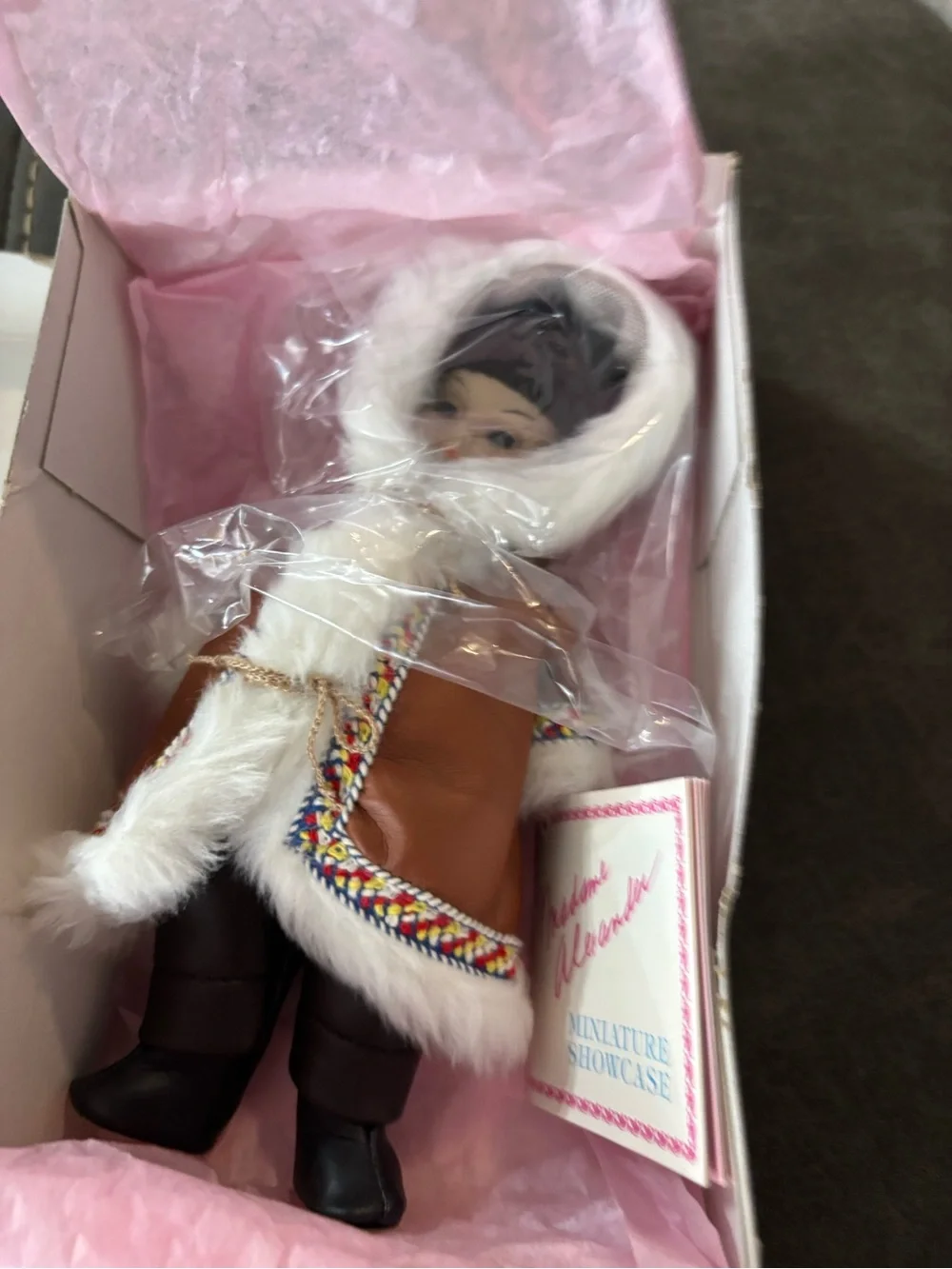 Vintage Madame Alexander Alaska Doll #302 - 8